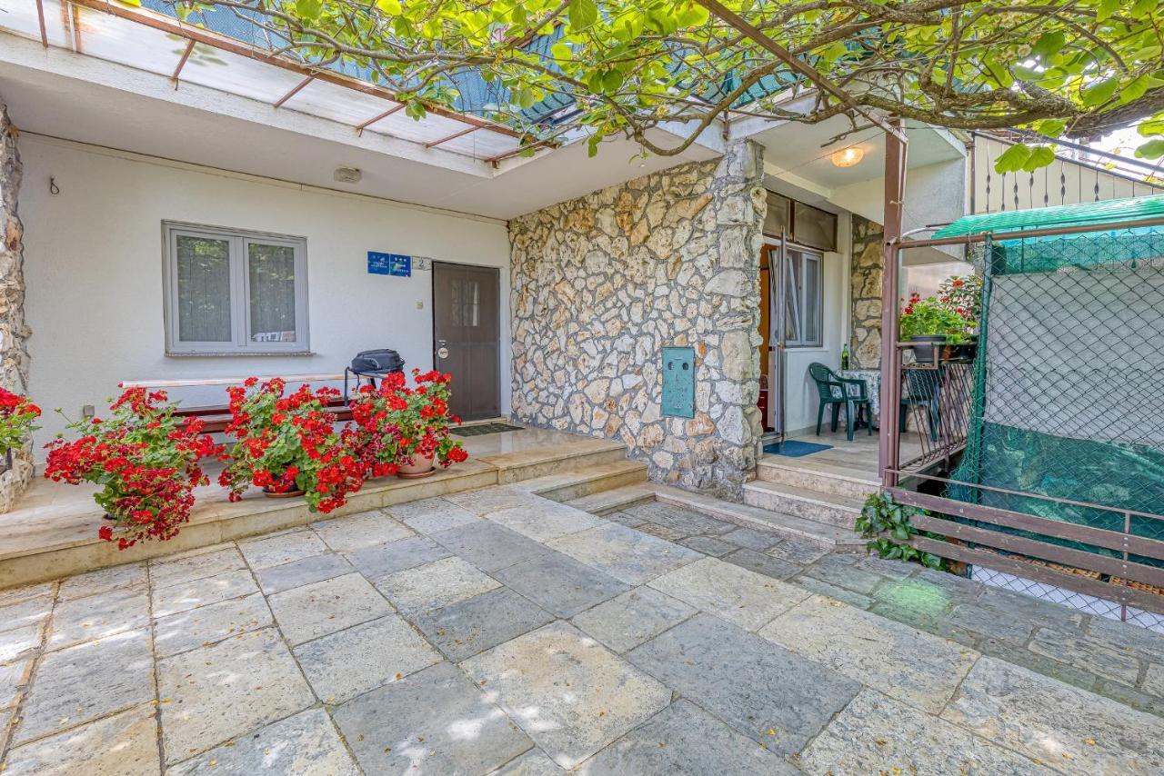 Apartments Bastovanovic Ρόβινι Εξωτερικό φωτογραφία